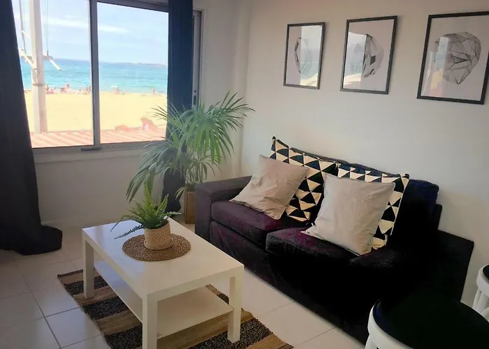Oceanfront Flat I By Canary365